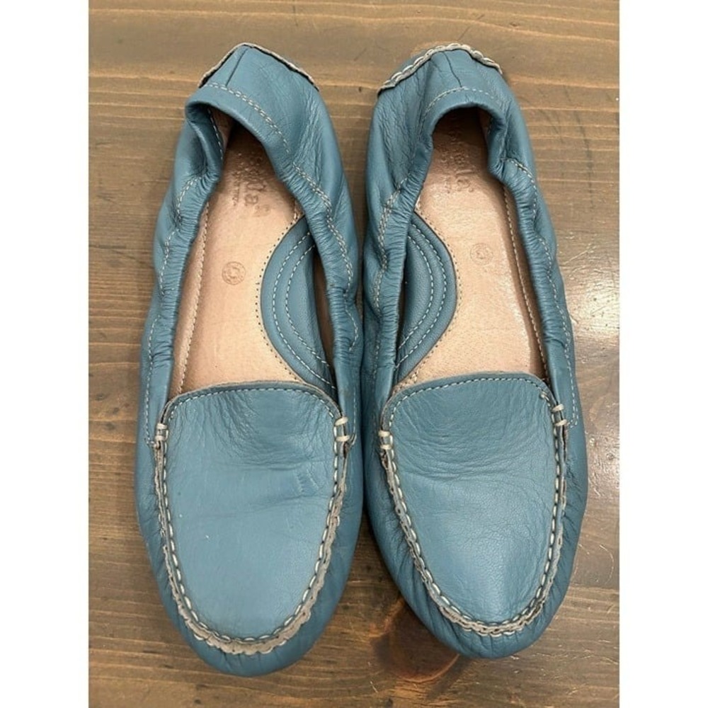 Bussola Moccasin Flats size 42‎